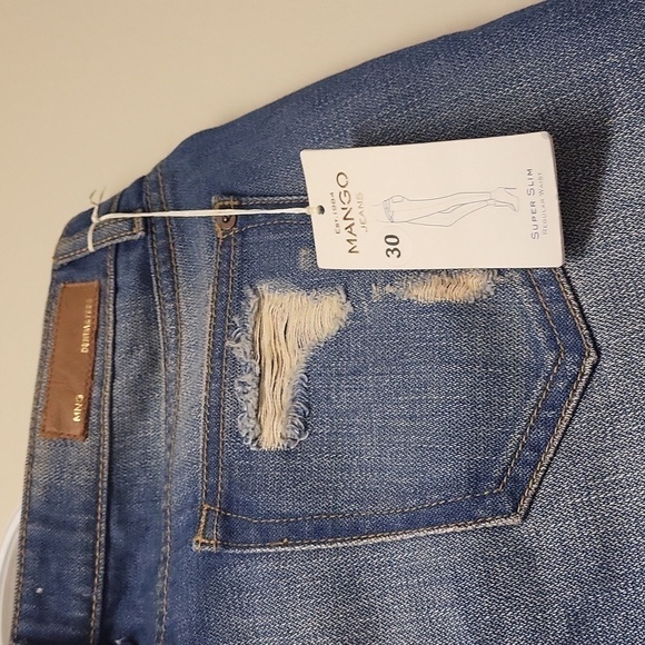 MANGO Denim & Tees Ripped Hand painted Jeans👖  in size 30 - Picture 9 of 16